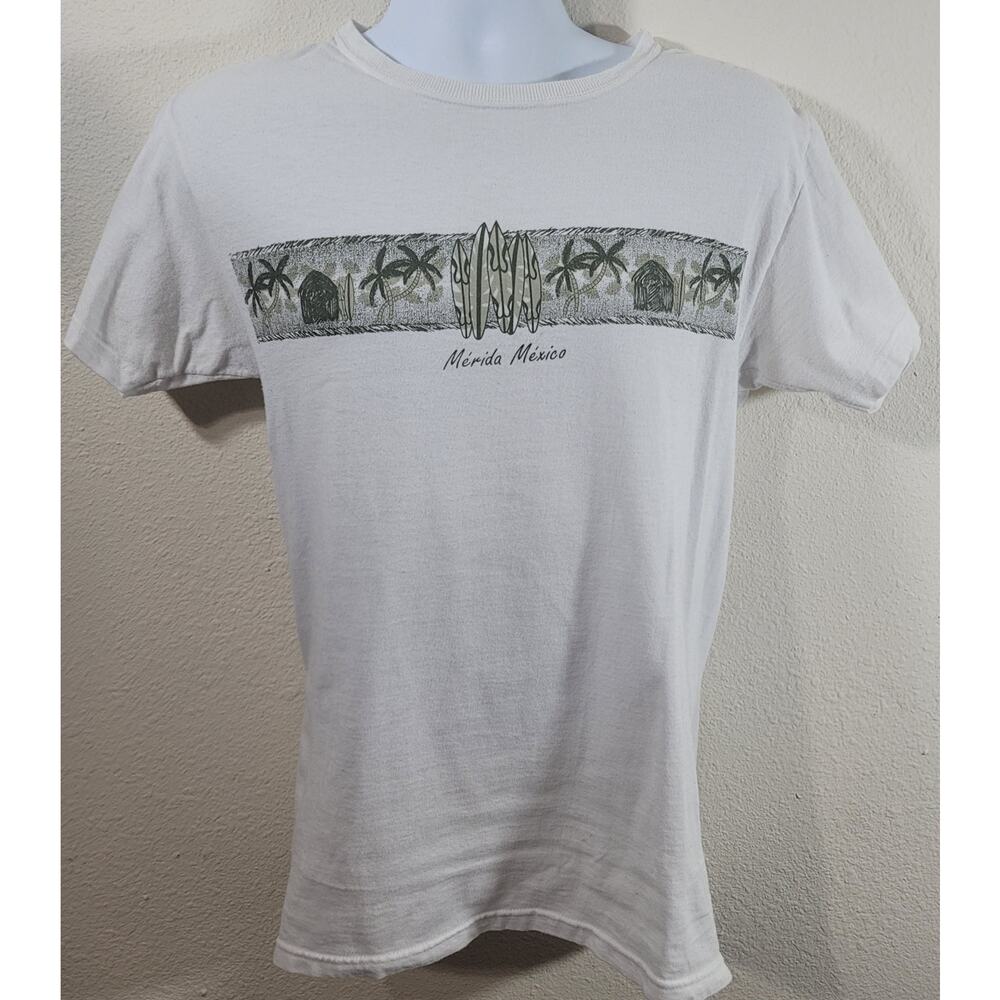 White Green Merida Mexico Surfboard Graphic Print Shirt Small Lightweight Soft